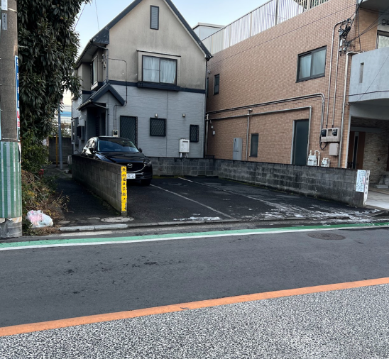 整備前の月極駐車場